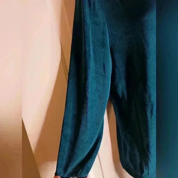 2 FOR 25$ SOFTWEAR Vintage turquoise green velvet top - (#666) - Picture 3 of 5